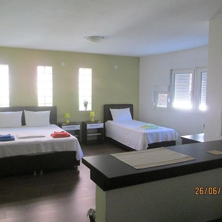 Guesthouse Stari Grad โมสตาร์ ห้อง รูปภาพ