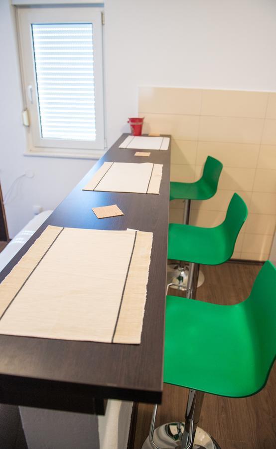 Guesthouse Stari Grad โมสตาร์ ภายนอก รูปภาพ