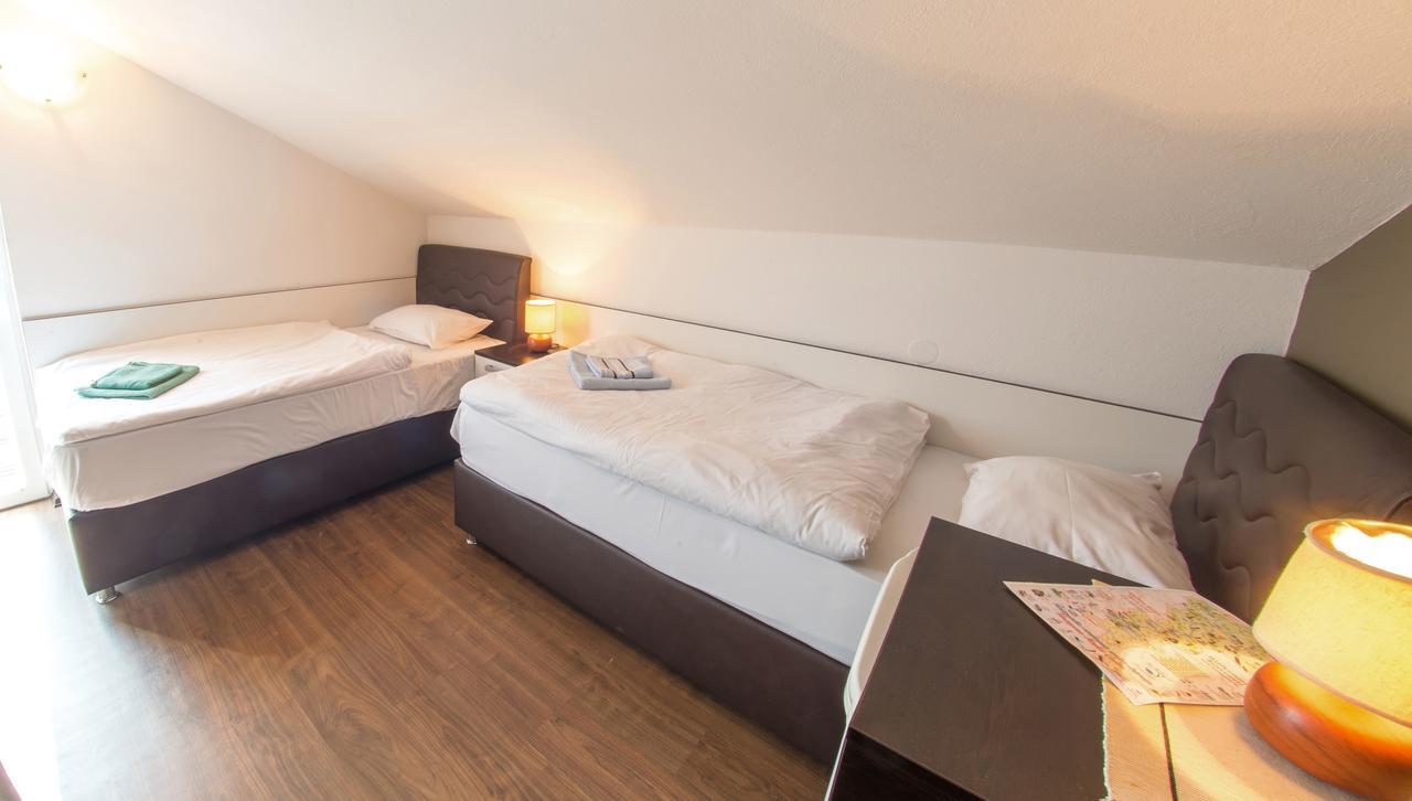 Guesthouse Stari Grad โมสตาร์ ภายนอก รูปภาพ